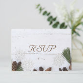 3 Entree Choice Winter Pinecone en Snowflake RSVP Kaartje (Staand voorkant)