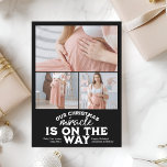 3 Foto Kerst Zwangerschap aankondiging<br><div class="desc">Deel uw vreugdevolle nieuws met een vleugje feestelijke charme met behulp van onze Photo Christmas zwangerschapsaankondiging. Deze prachtige kaart is voorzien van een persoonlijke foto, prachtig ingelijst om uw groeiende gezin te laten zien. Het ontwerp bevat feestelijke elementen zoals kerstbomen, sneeuwvlokken of vakantieaccenten, samen met een hartverwarmende boodschap die uw...</div>