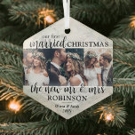 3 Foto van 1 gehuwd kerstfeest met marmer Hexagon Glas Ornament<br><div class="desc">Viel een vrolijke 1e vakantie als een nieuwe dag met een aangepast 3 fotocollage "Ons eerste gehuwde Kerstfeest" zeshoekig ornament van glas. Afbeeldingen en formuleringen op deze sjabloon zijn eenvoudig te personaliseren. (AFBEELDING PLACEMENT TIP: Een gemakkelijke manier om een foto precies te centreren hoe u wilt is het te bebouwen...</div>