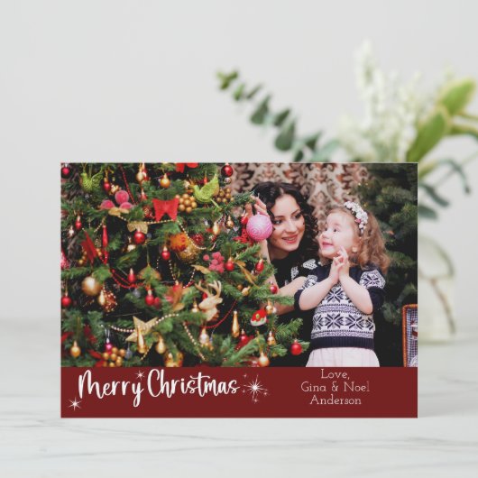 3 Foto's Vrolijk Kerstfeest Modern Script Rood Feestdagenkaart (Staand voorkant)