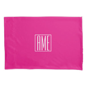 3 Initiaal Monogram Wit Op Heet Roze Kussensloop