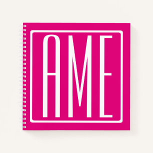 3 Initiaal Monogram   Wit Op Heet Roze Notitieboek