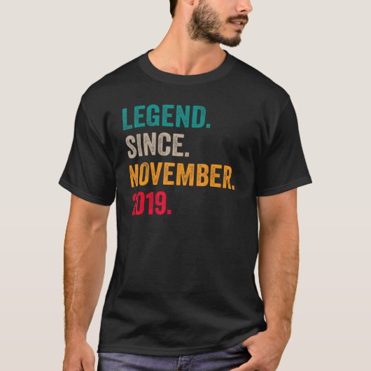 3 jaar oude legenda sinds november 2019 3de geboor t-shirt (Voorkant)