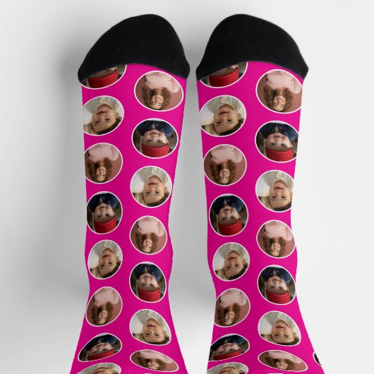 3 Photo Circle Border Collage - Roze Wit Sokken (Top)