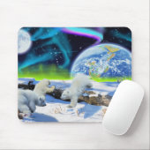 3 Polaire Beer Cubs spelen op sneeuw - Aardachtend Muismat (Met muis)