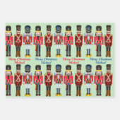 3 Soldier Notenkraker Kerstmis Personaliseer Naam Inpakpapier Vel (Voorkant)