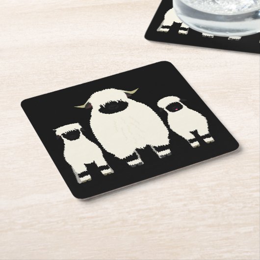 3 Valais Black Nose Sheep in een rij Kartonnen Onderzetters (Schuin)