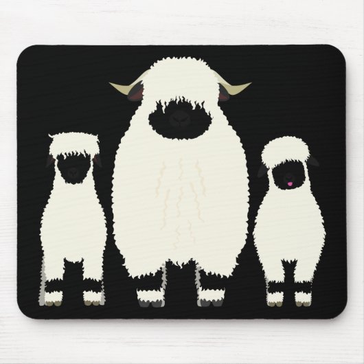3 Valais Black Nose Sheep op rij Muismat (Voorkant)
