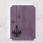 3 Zwarte kroonluchters Aubergine Damask Wedding Kaart (Achterkant)