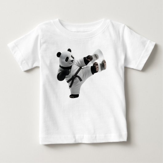 3D-panda die een dynamische karatetrap uitvoert (Voorkant)