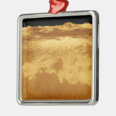 3D Perspectief Uitzicht van Sapas Mons op Venus Metalen Ornament (Links)