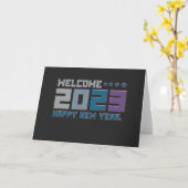 3d typography welcome 2023 happy new year kaart (Gele Bloem)