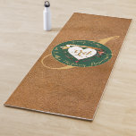 3de Jubileum  Leder Afbeelding Yogamat<br><div class="desc">Op zoek naar rechts,  3e verjaardag yoga mat die je liefde eer aandoet?! Ik heb deze ontworpen met 'gewaagd' in het achterhoofd en de traditionele jade- en lederbeelden samen met uw medailletekst en mijn fancy hart maken een regaal en passend ontwerp voor uw speciale dag!</div>