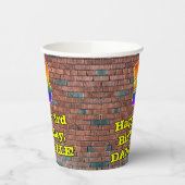 3de verjaardag: Fun Graffiti-geïnspireerde regenbo Papieren Bekers (Links)