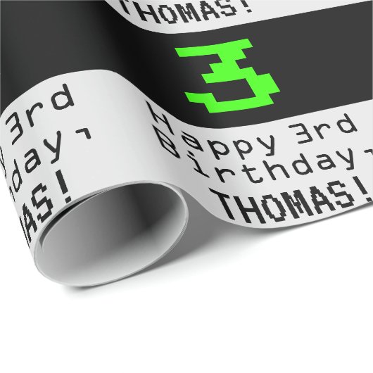 3de verjaardag - Nerdy / Geeky Style "3" en Naam Cadeaupapier (Rol Hoek)