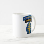 3e bijzondere troepenmacht - Mok " groene bessen v (Voorkant rechts)