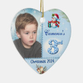 3e Kerstmis Gepersonaliseerde Boy's Photo Heart Gi Keramisch Ornament (Rechts)