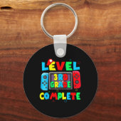 3e klas Compleet Laatste Dag van School Video Game Sleutelhanger (Voorkant)