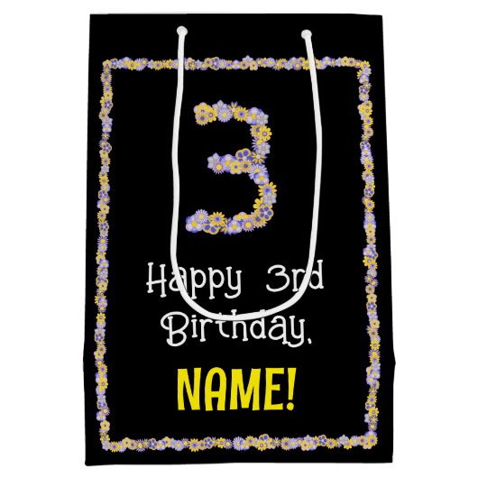 3e verjaardag: Floral Flowers Number, Custom Name Medium Cadeauzakje (Achterkant)