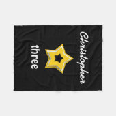 3e verjaardag met gelaagde sterren GOLD BLACK A14 Fleece Deken (Voorkant (Horizontaal))