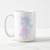 3e verjaardag mok met een grappige eenhoorn. (Links)