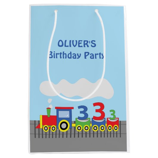 3e Verjaardag Trein Personaliseer Naam Medium Cadeauzakje (Voorkant)