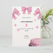 3e verjaardag uitnodiging – Schattige &  deel (Staand voorkant)