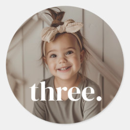 3e verjaardagsfoto - drie ronde sticker