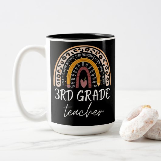 3rd grade teacher back to school leopard rainbow tweekleurige koffiemok (Met donut)