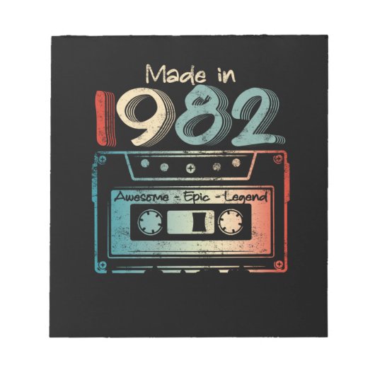 40 Birthday Gifts Year Old Made in 1982 Notitieblok (Voorkant)