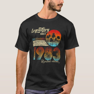 40. Birthday Legendary Since December 1983 Gift T-shirt