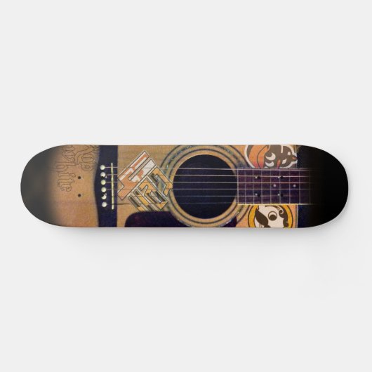 40: Bmore Guitar (Rob White) Skateboard (Horizontaal)