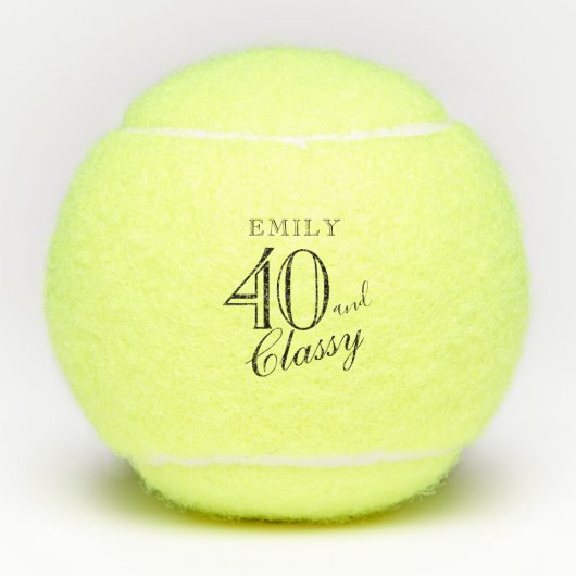 40 en Classy Elegant Script Naam 40e Verjaardag Tennisballen (Voorkant)