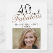40 en Fabulous Elegant Script Photo 40th Birthday Wijn Etiket (Enkel label)