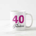 40 en Fabulous Pink Glitter 40th Birthday Koffiemok<br><div class="desc">Het vieren van 40-jarige draaien in stijl met dit elegante 40ste verjaardagsontwerp. 40 en geweldig in roze, roze glitter en zwart met dansende silhouet. De overeenkomstige producten zoals uitnodigingen en partijbenodigdheden zijn beschikbaar in onze winkel. Als je hulp nodig hebt, kun je contact met ons opnemen via onze winkel. We...</div>