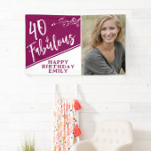 40 en Fabulous Script Foto Magenta 40e Verjaardag Spandoek (Insitu)