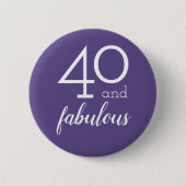 40 en geweldig | Moderne violet & wit typografie Ronde Button 5,7 Cm (Voorkant)