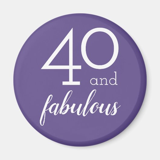 40 en geweldig | Violette en witte typografie Magneet (Voorkant)