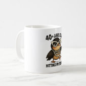 40+ en nog steeds raken mijn Stride Hummingbird Mo Koffiemok (Voorkant links)