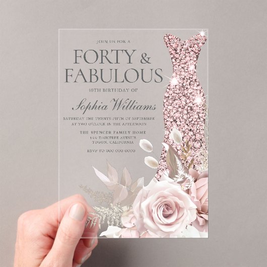 40 & Fab Blush Bloemen Jurk 40ste Verjaardag Party Acryl Uitnodigingen (Insitu (Draagbaar))