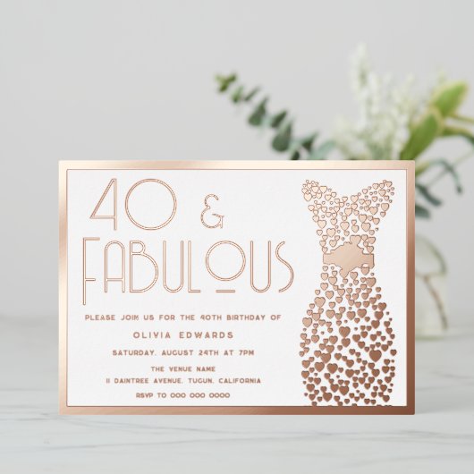 40 & Fabulous Gold Gown Retro 40th Birthday Folie Uitnodiging (Staand Voorkant)