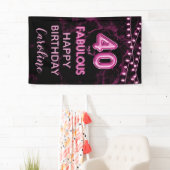 40 & Fabulous Roze & Zwart Verjaardag Verticaal Spandoek (Insitu)