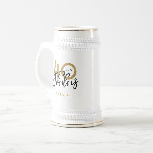 40 jaar en geweldig goud- en zwarte verjaardagsfee bierpul (Voorkant links)