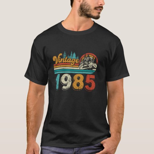 40 jaar oude cadeaus  geboren in 1985 Funny 40th T-shirt (Voorkant)