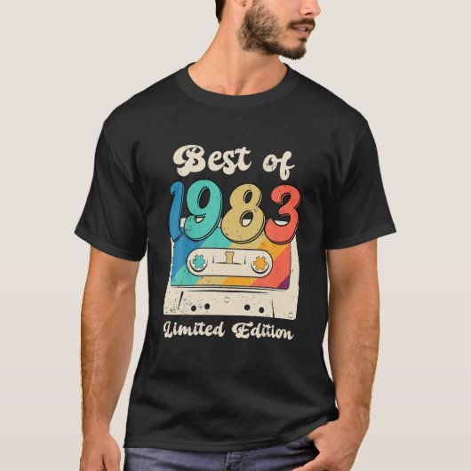 40 jaar oude geschenken van 1983 Cassettebandje 40 T-shirt (Voorkant)
