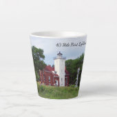 40 Mile Point Lighthouse Latte Mok (Voorkant)