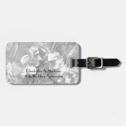 40e bruiloft Jubileum witte bloemen en kant Bagagelabel (Voorkant horizontaal)