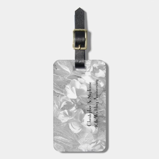 40e bruiloft Jubileum witte bloemen en kant Bagagelabel (Voorkant verticaal)