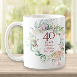40e Jubileum Ruby Wedding Country Floral Koffiemok<br><div class="desc">Met een delicate waterverf bloemenslinger,  kan deze chique botanische 40e trouwdag mok worden gepersonaliseerd met uw speciale robijn jubileum informatie in elegante robijn tekst. Ontworpen door Thisnotme©</div>