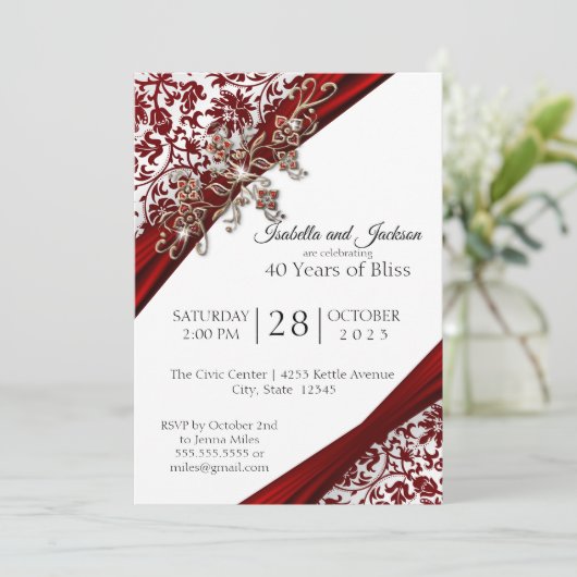 40e Ontwerp van ruby en White Floral Jubileum Kaart (Staand voorkant)